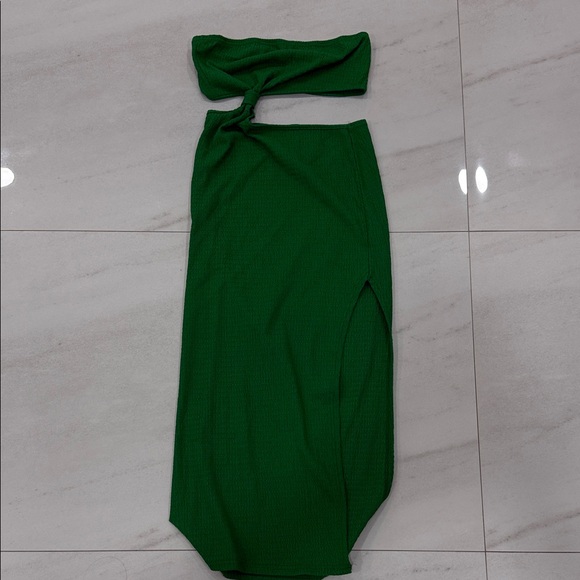 SHEIN Dresses & Skirts - SHEIN Strapless Green Midi Dress with Side Slit